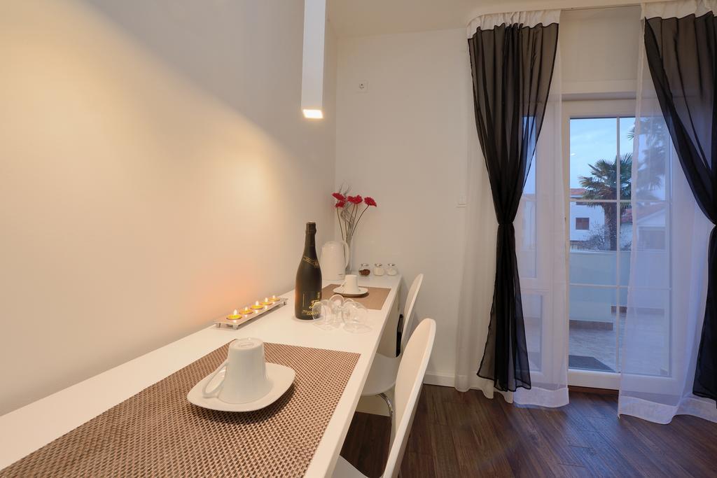 Guest House D&G -I Apartment & Room Zadar Quarto foto